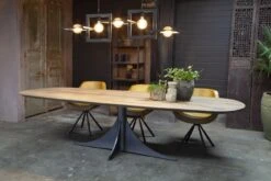 Esszimmertisch Imbuto -Möbelhaus Eetkamertafel Imbuto eikenhout Mokana Meubelen 3 1300 1000 scaled 1