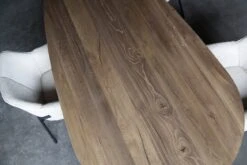 Esszimmertisch Induno -Möbelhaus Eetkamertafel Induno druppel Mokana Meubelen 4 1300 1000 scaled 1