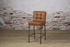 Barstuhl Vasco, Amazon Green -Möbelhaus NC 0252 Vasco barstool fabric amazon 9 cognac v