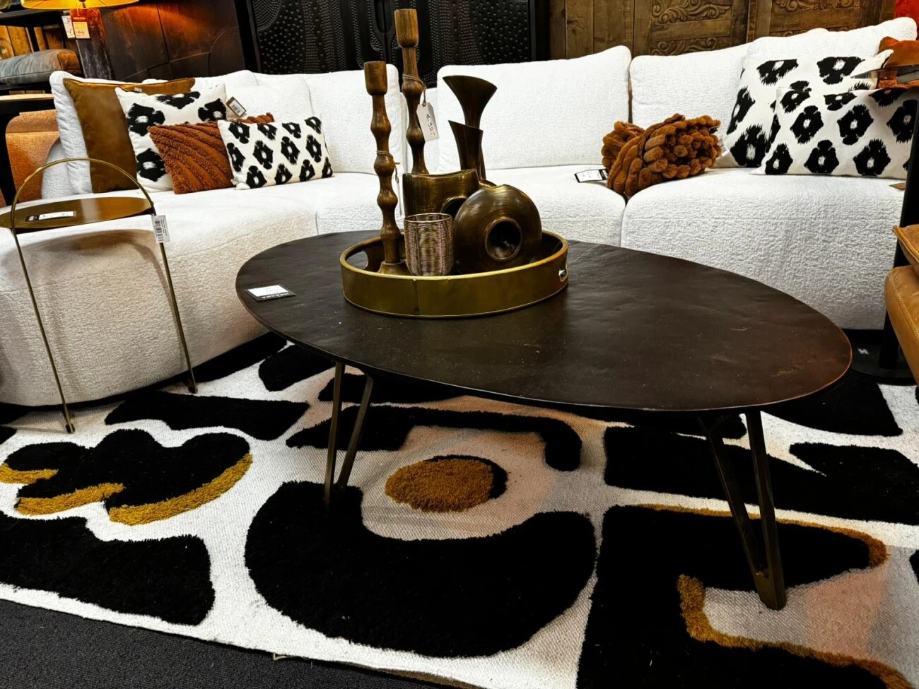 Couchtisch Antique 2 Couchtisch Antique – Bild 2