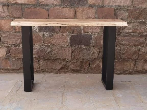 Sidetable Edge 1 Sidetable Edge