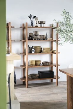 Wandschrank Julian -Möbelhaus Wandkast Julian Acaciahout Mokana Meubelen 1