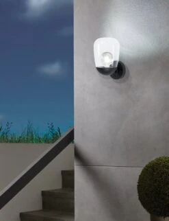 EGLO Wandleuchte Donatori 9 EGLO Wandleuchte Donatori -Möbelhaus Wandlamp Donatori outdoor Eglo Mokana Meubelen 2 1300 1000 scaled 1