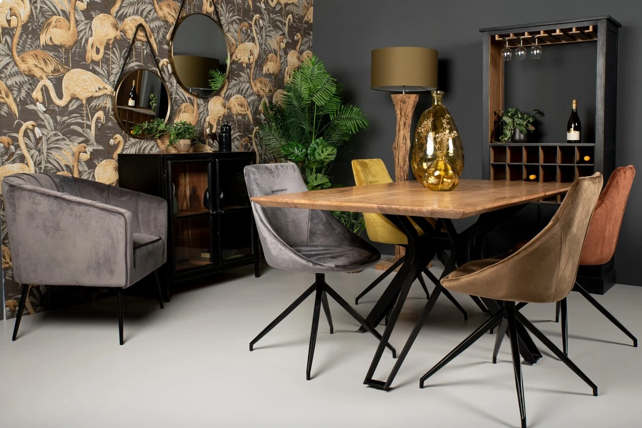 Weinschrank Worn Black 4 Weinschrank Worn Black – Bild 4