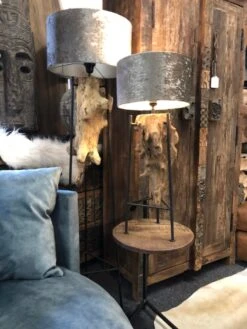 RAMA Baumstammleuchte Mit Beinen